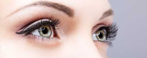 Bag and Eyelid Surgery to rejuvenate the look in Barcelona and Badalona