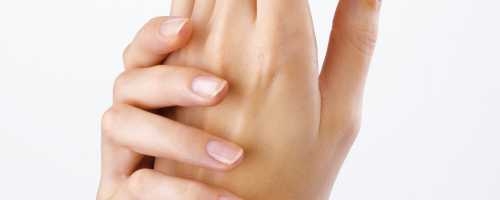 Treatment with Hyaluronic Acid in Hands in Barcelona and Badalona